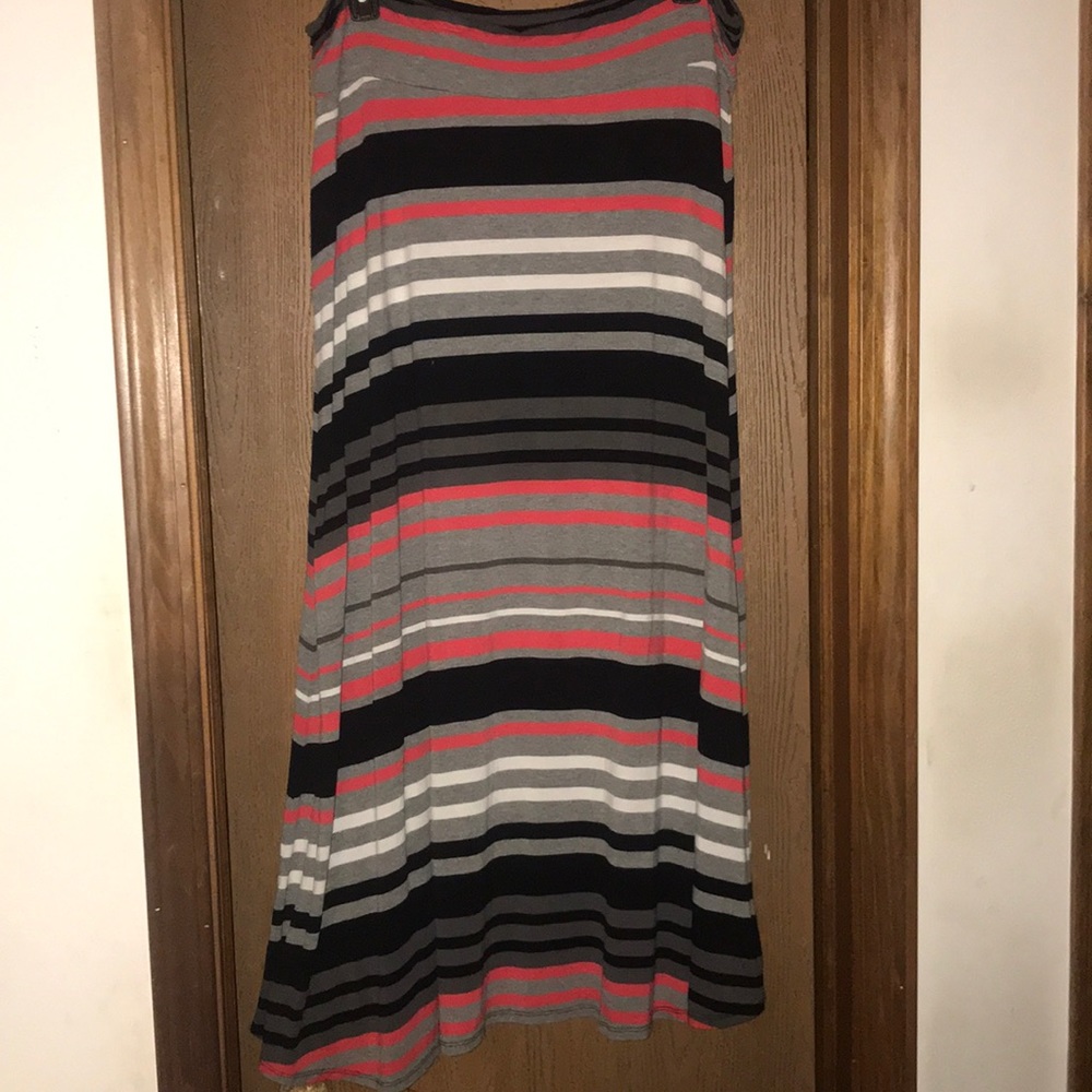 Maxi Skirt - Stripped Design